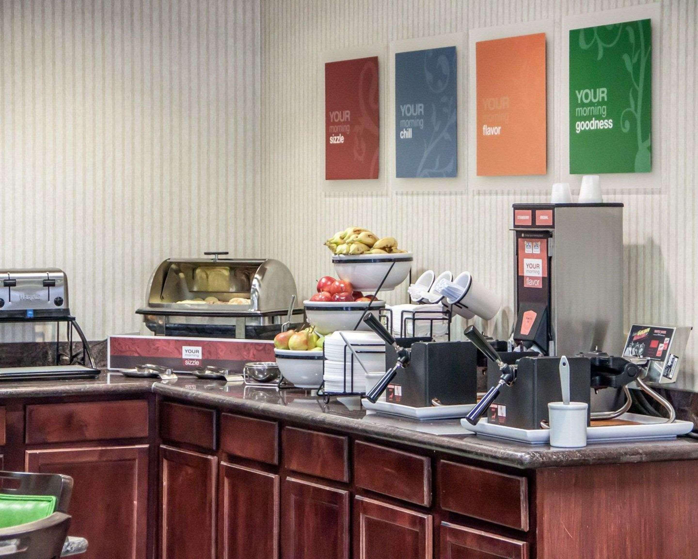 韦瑟福德康福特茵酒店 外观 照片